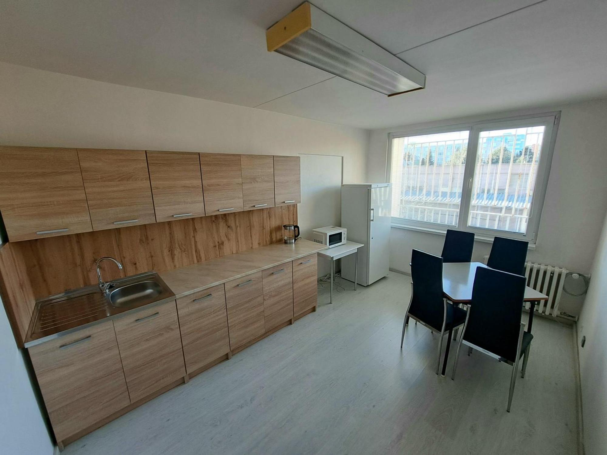 Skolsky Internat Medicka 2 Hotel Kosice Luaran gambar